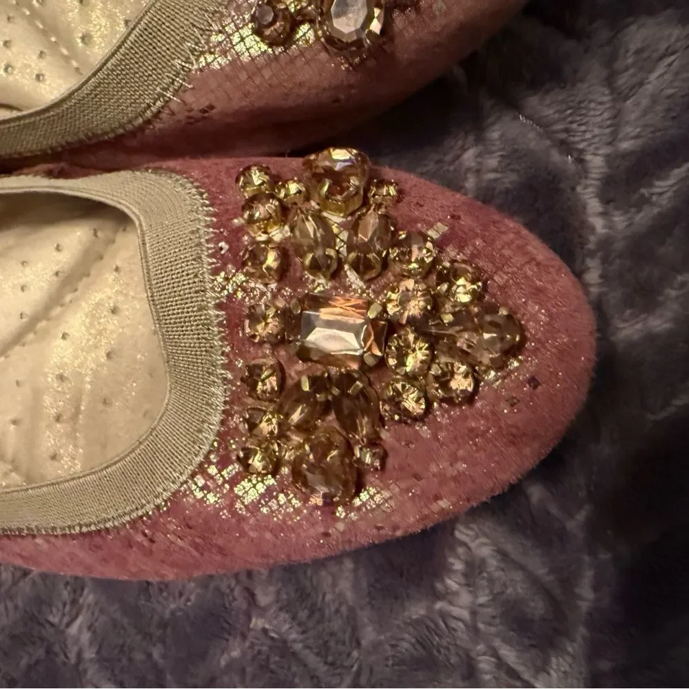 White Mountain Dusty Pink Jewel Embellished Flats